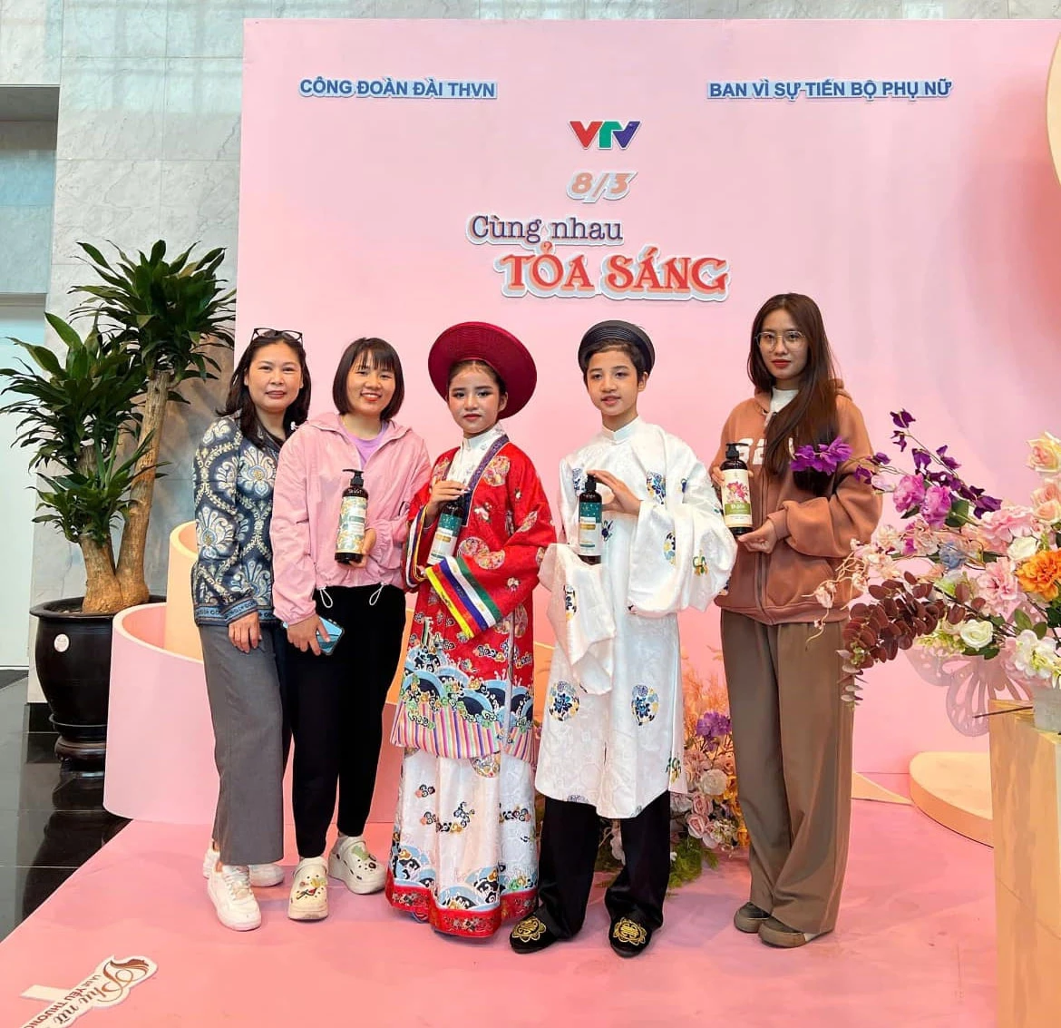 Cùng nhau toả sáng - Thesan company 08/03/2025